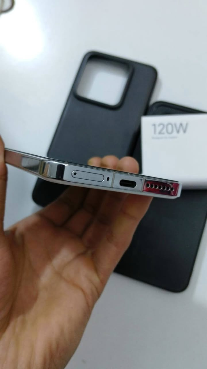 سلام عليكم ورحمة 
شاومي 14 العادي 
ذاكرة 512 رام 16 
معالج Snapdragon 8 Gen 3
نسخه عالمي 
نضافة 100 
ويا شاحنه وكفرين فقط ..
عنواني بغداد قريب ع كاضمية 
السعر 475 الف قفل من الاخير 
او مراوس بسامسونك


**إذا كنت صاحب هذا الإعلان وتريد حذفه لأي سبب، رجاءا أرسل رسالة إلى الدعم الفني**