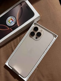 آيفون 16 برو ماكس ٢٥٦ • بطاريه ١٠٠ • بغداد العبيدي