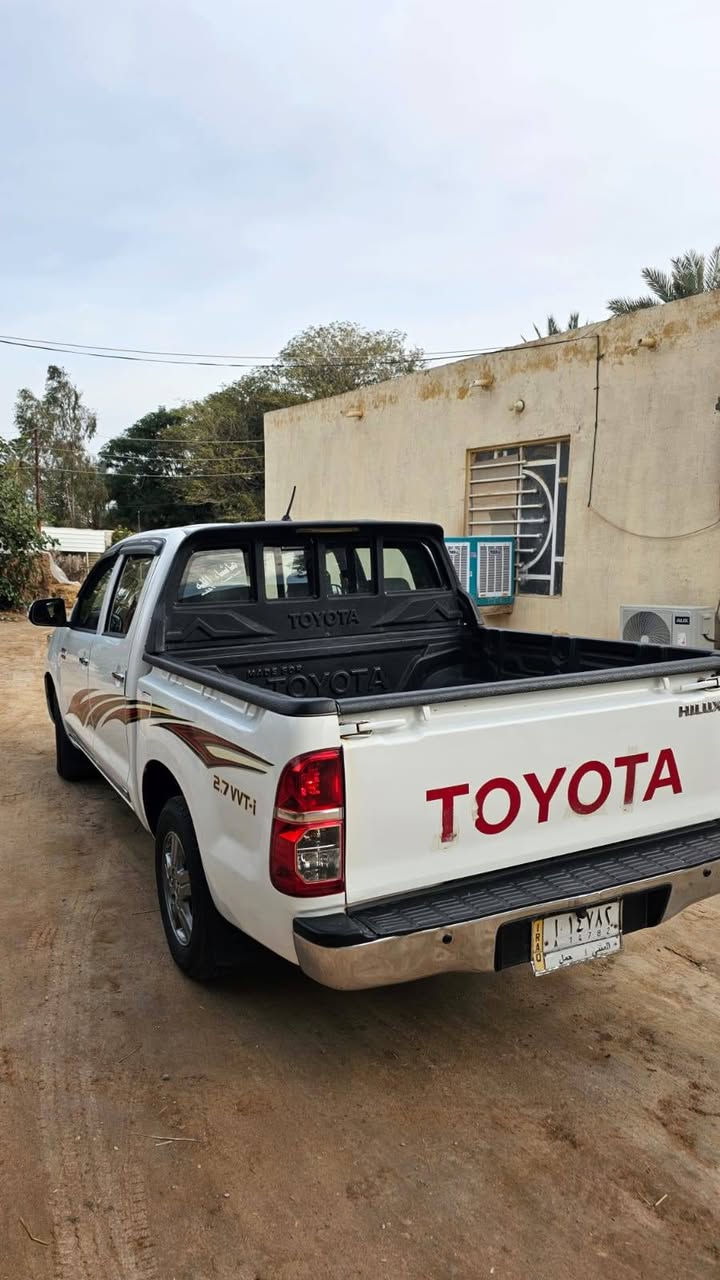 سلام عليكم فلاونزا للبيع موديل ١٤ كويتي شاصي ١٩ مكفوله عدا ملاحظات بسيطه بارد بالبدي ورش قليل جوا البك لايت بدون معجون رقم مثنى السعر ١٩٠ وبيها مجال الاتصال ع الرقم ***********
