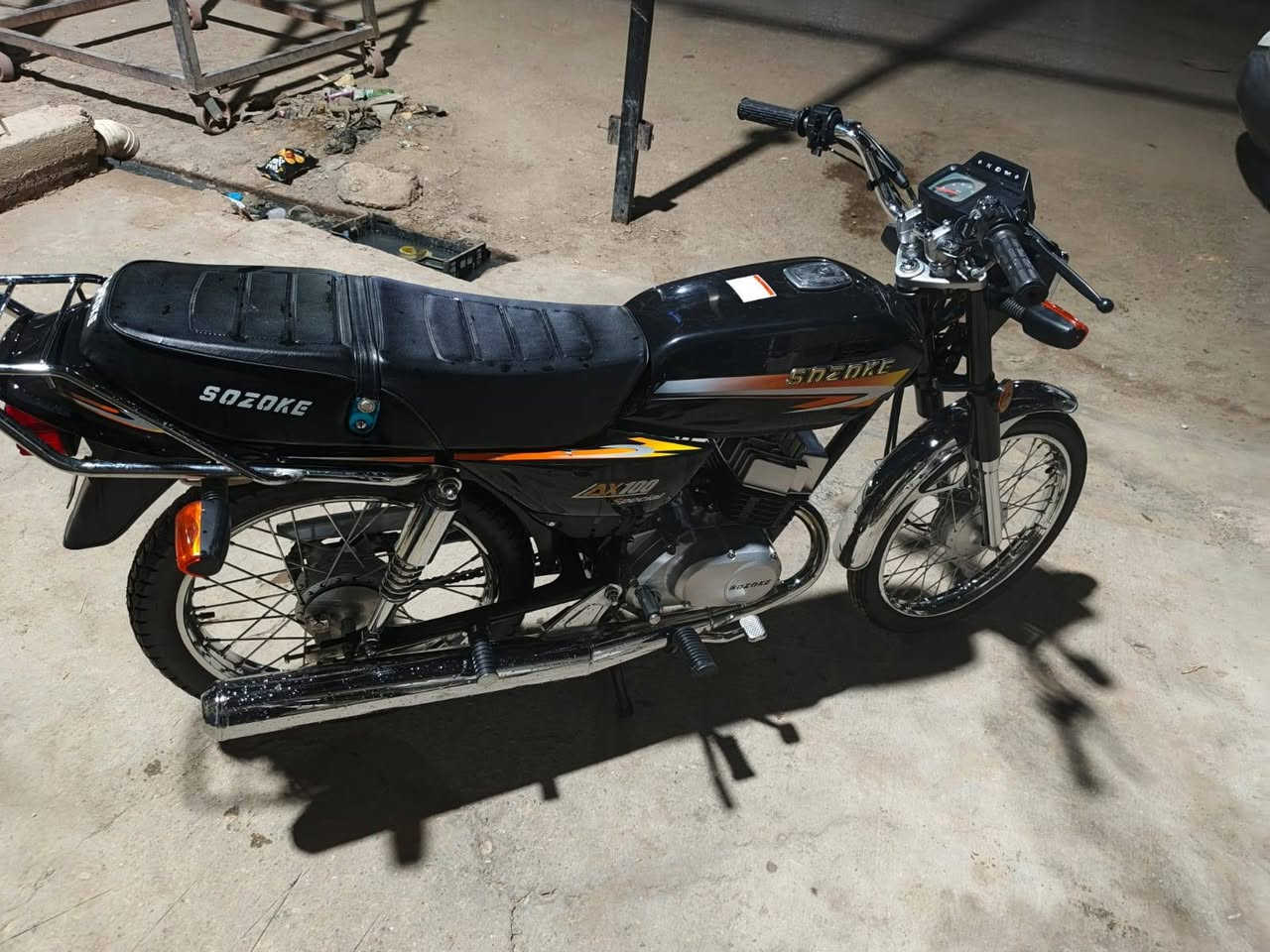 داراجه للبيع سازوكي خبط مكلف بل نشر ما عندي اي معلومه عليه الرقم ***********
