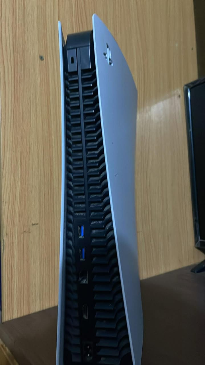 بلي5 للبيع طافي ماعرف شنو مشكلته أبيعه فحم السعر 130 الف بدون ملحقات


**إذا كنت صاحب هذا الإعلان وتريد حذفه لأي سبب، رجاءا أرسل رسالة إلى الدعم الفني**