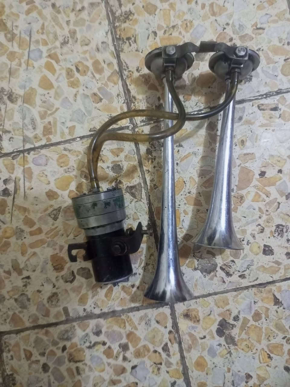 لبيع 250 ***********
