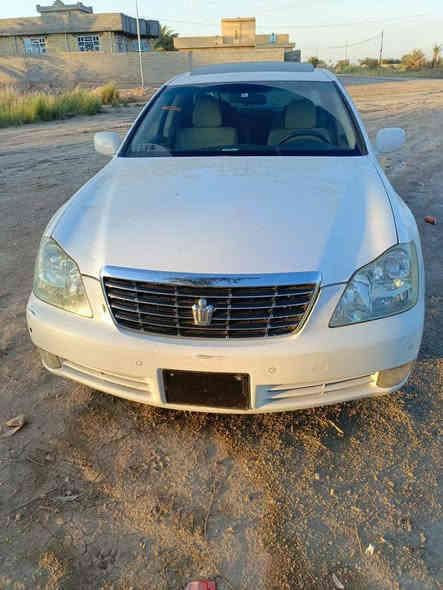 شاهينه 2004 ادوات
مكفولة كفاله عامه 
فول مواصفات عدا الجلد 
فتحه ثلاجه 3 قطع تبريد 3 قطع بردات 
ستيرن كهرباء وتحكم 
4 كشتات كهرباء
حجر بيه موجود
ماشيه 84 الف 
كفاله عامه كارتون مكفولة من حتى من الشخط
ما ماشيه بل عراق جديده 
سعر 80 بيه مجال للشراي
 مكان انبار 
***********
