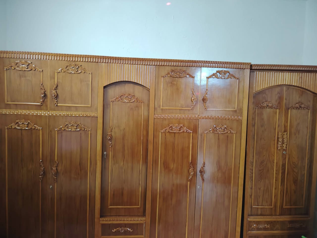 غرفه للبيع مستعمله السعر 950وبيها مجال عنوان موصل نبي يونس للتواصل ع خاص مفتوح أو ع الرقم.... ***********
