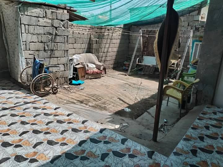 سلام عليكم دار للبيع حي سكينه مساحته 240 البيت صب للاستفسار(***********) (***********) واتساب
