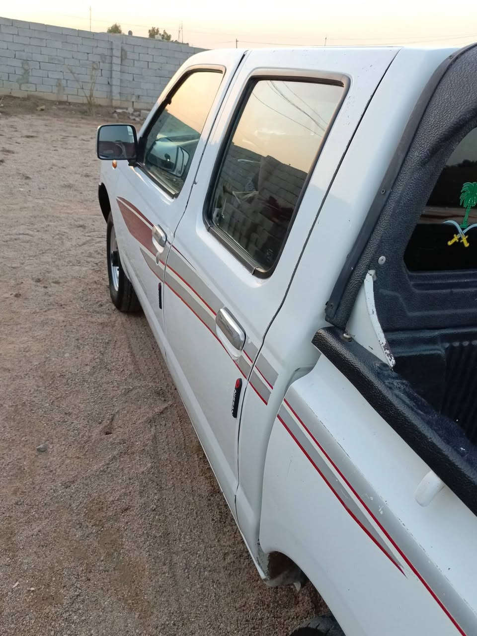 سلام عليكم بيك اب نيسان 2009ياباني
سياره مكفٕوله وجاهزه محرك كير اكسن شرط حداديه تخم تاير 

 جـديــد.رقـم ذي قٕار مشـروع وطنـي  سعـر 105شراي يتصـل 

***********مكـلف بلنـشـر ؟.
