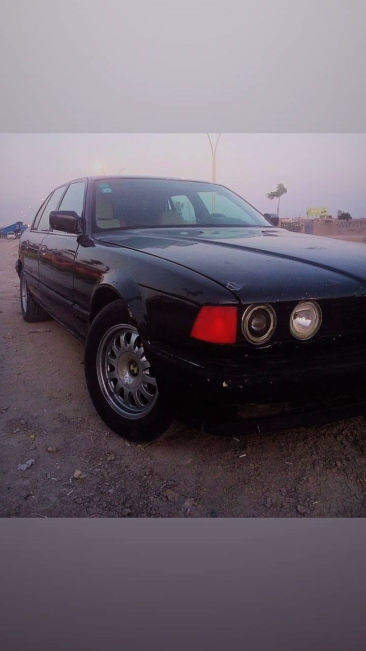 السلام عليكم اخوان عندي بي ام دبليو 735 موديل 1990 رقم انبار خصوصي راعيهه موجود من بغداد تحويل يريد وسنوية ضايعه وسوالي بيهه وكالة خاصه هنا بالبصرة اكملهه شغلتهه مو صعبه مثل ما واضحه بصور كير محرك كفالة يرادلهه شوي ترتيب كشرهه حلو محرك 3.0 V6 واي معلومات عنهه تريد بخدمتكم خابروني راسلوني وسهله مكاني البصرة شط العرب بنزلة الجسر الايطالي رقم التلفون *********** تحتاج ترتيب شوي دواخلهه ما مصورهن نضيفات دواخلهه مخلي دوشمه قماش الهه والسعر مناسب 30 والله كلش مناسب يرحم والديكم لحد يكسر بسعرهه
