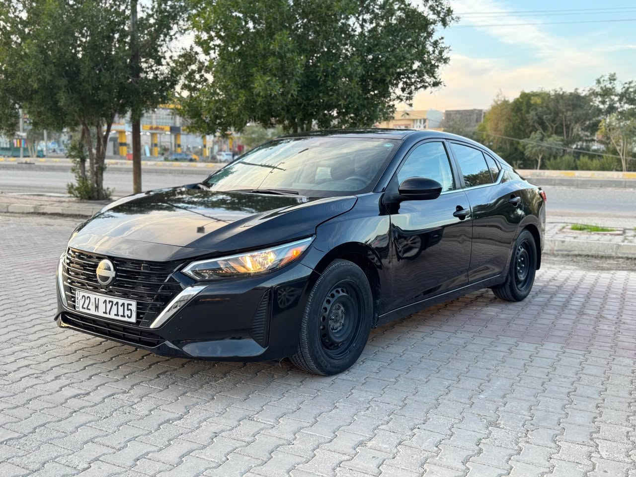 نيسان سينترا 2025 مواصفات S

#ماشي  15 mil اخت الزيرو 

هزه وبراد جديد الى 2026 شهر ال9 

سنويه جديده الى 2030 

ستيكر بانزين بي 

#الضرر / قطعتين بدون دواخل بونيد وجاملغ جهه السكن 

ايرباك استيرن ومرجع سستم 

مواصفات معروفه 

_رادارات امامي خلفي _حساسات جانبيه

_مثبت سرعه 

_تحكم استيرن 

_مانع انزلاق 

_نظام ايكو 

_تحديد مسار 

_قياده ذاتيه 

بعد بيهه مواصفات 

_

كير ومحرك بشرط شركه والسياره كامله مابي اي نقص يعني متصرف عليه ربع دينار 

تخم تايرات جديد 

اسبير ما نازل 

#السعر 148 وبي مجال قليل 

مكان السياره ديالى قضاء خانقين 

للاستفسار / *********** خناقين, ديالى
