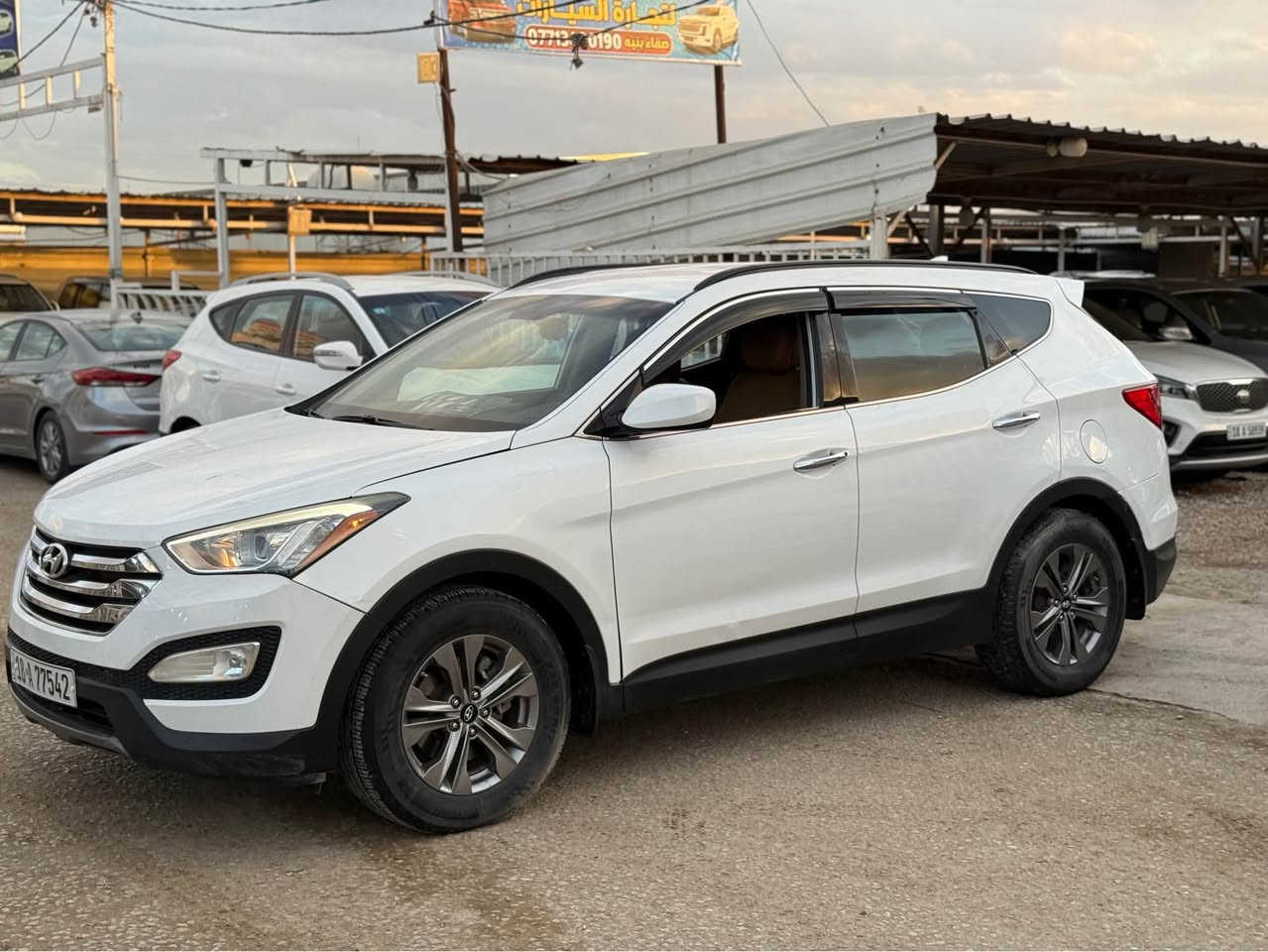 للبيع سنتافي 2016 امريكي كلين تايتل فقط بارد بالدور الخلفي سونار  بدون ايرباك وصور الحادث بالمنشور ماشيه ١١١ الف محرك كير بلاد مامفتوح تدفئه كشنات وكهرباء داخل بيجي لون ابيض رقم بابل انكليزي السياره جديده لوك بدون صبغ او تبديل السعر ١٥٤ ومجاله كلش بسيط حك الجيه مكانه بابل معرض الوطن لتجارة السيارات الحديثة طريق حله - نجف الفرع الاول اتصال *********** حلة, بابل
