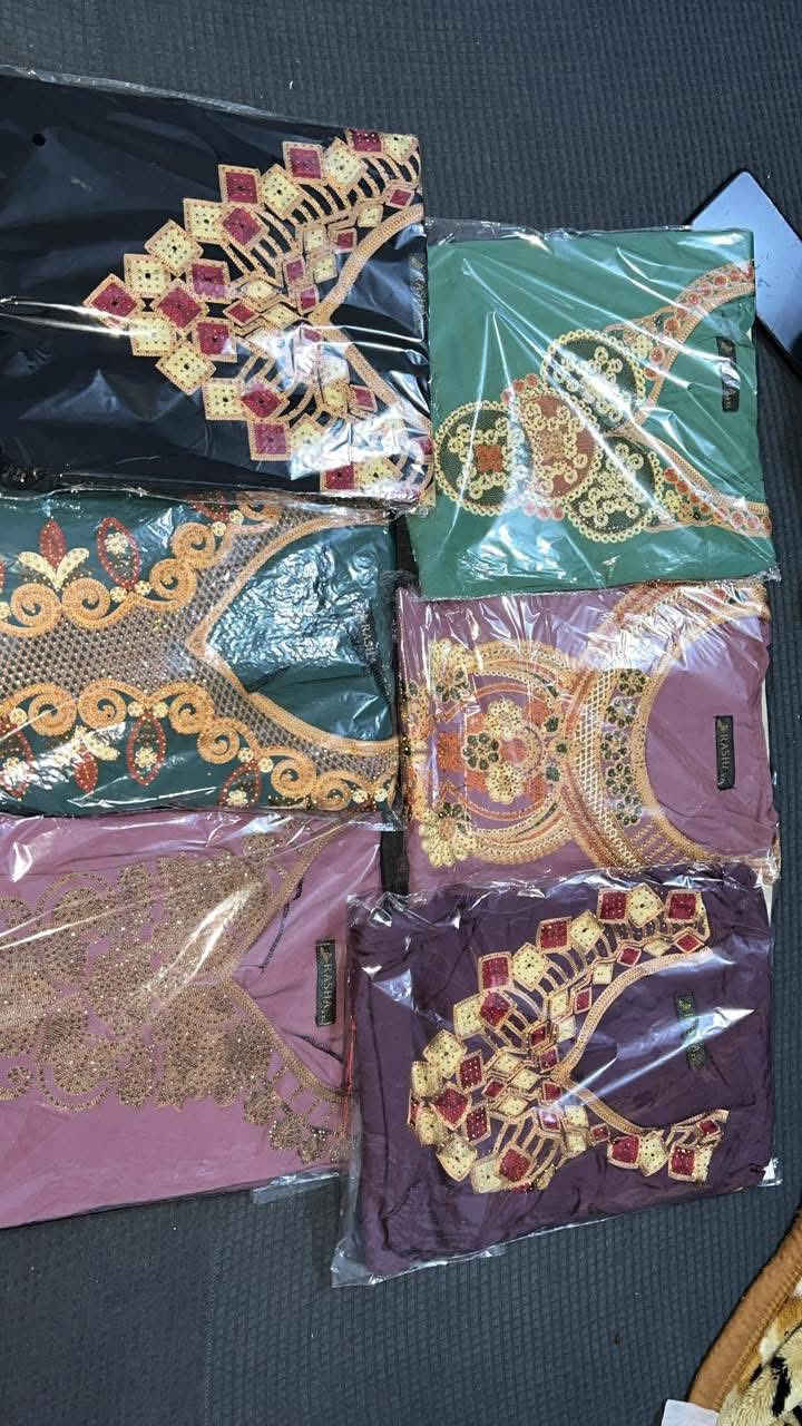 بدل 20 حسويهن 13 بَسہ اول 6 بنات وبالعافيه عليجن والنبي اقماش كشمير يجننننن ذاب روحه متحصلن بهيج سعر لحكو اخر قطع


**إذا كنت صاحب هذا الإعلان وتريد حذفه لأي سبب، رجاءا أرسل رسالة إلى الدعم الفني**