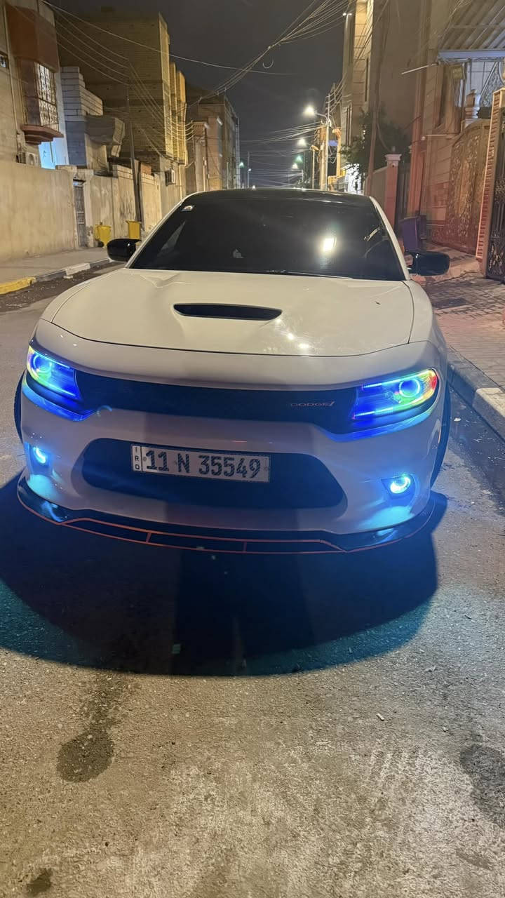 دوج جارجر (RT ) Last Call. النسخة الأخيرة. 
نسخة SRT سكات باك .
........
الموديل : 2023 . (وارد كندي ) .
المحرك : 8سلندر هيمي 5700
العداد : 19 الف .
اللون : ابيض ناصع .
الرقم  : بغداد تحويل مباشر .

 المواصفات:                
* فتحة سقف (سلايد ).
* ⁠تو يل 4x2.
* مرايا هيتر .*  
* مكابح رياضية (برمبو) . 
* لايت زينون . 
* كاميرا خلفية . 
* تخم تاير جديد . 
* كزوز سستم . 
* حساسات خلفية . 
* ويل كروم سكات باك  قياس 20 أنج .
* سستم صوت ALPINE . 
* ⁠شاشة كاربلي .
* تشغيل عن بعد . 
* مقاعد رياضية .
* دخول ذكي بدون مفتاح .
* المقاعد الأمامية تدفئة . 
* المقاعد الخلفية تدفئة . 
* نظام خرائط GPS . 
*نظام سبورت .
* مثبت سرعة (ميموري ). 
* شاشة كبيرة قياس 8.4 أنج اوپشنات SRT 
* تدفئة ستيرن . 
*فول تحكم استيرن جهتين . 
* كير شفتر بالستيرن . 
* جناح خلفي . 
* بلوتوث تلفون . 
* محدد سرعة . 
* ⁠السيارة كفالة عامة حتى الدعاميات 
 بجم كبس .
* ⁠فقط تبديل جاملغ امام ايسر بلادي نفس اللون والسيارة بدون قطرة صبغ .
* ⁠بيها اضافات ؛
* فجوج برمبو brembo srt
* ⁠دبات صوت  تحكم ريمونت (Ht Power ).
* ⁠لايتات اوراكال متحرك ومتغير على النقال .
* استيرن مع الدركة اس ارتي .
متحرك و متغير الالوان على النقال . 
* ⁠ويل كب كروم قياس 20انج (سكات باك ).
السعر ؛325$ بيها مجال 
بيع او مراوس 
مكان السيارة : البصرة 
***********
