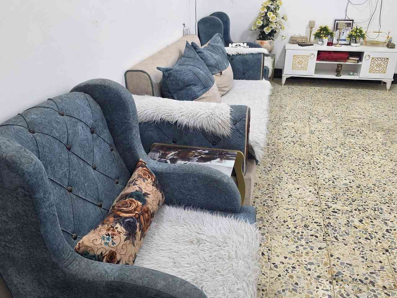 السلام عليكم عندي أغراض بيت للبيع


**إذا كنت صاحب هذا الإعلان وتريد حذفه لأي سبب، رجاءا أرسل رسالة إلى الدعم الفني**