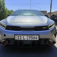 سلام وعليكم كيا فورتي مديل 2023 جيتي مكينه الف و600 تيربو فوووول مواصف...