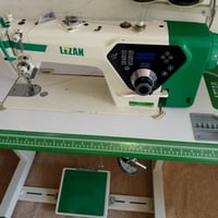 مكينة خياطة • شاشة ذكية ناطقة • نقشات زكزاك