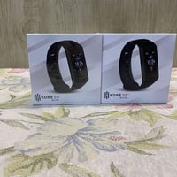 ساعه رياضية ماركه ماركة KORU HILTHتنربط عل موبايل  لقياس الضغط ودقات ا...