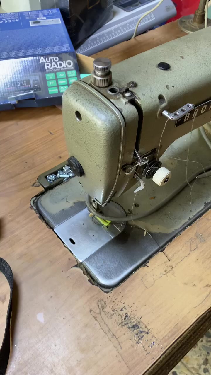 إسلام عليكم مكينه براذر  57 مكينه جديده نضيفه ماطور اقتصادي السعر 250 واستفسار ***********
