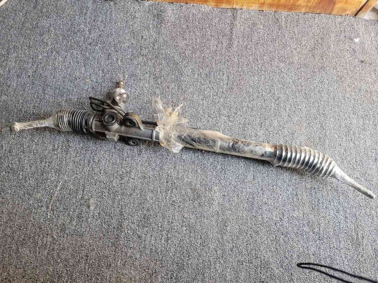 السلام عليكم عندي هذا المشط اكسنت ٢٠١١ كوري الاصلي
نهايتة ٢٠٠ الف 
الي يريده يتواصل على الرقم ***********
