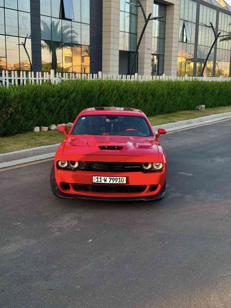 السلام عليكم  للبيع او مراوس
دودج جالنجر جيتي بلاس Gt / Plus 2021
قطعة وحدة صبغ فقط بنيد 🔥🔥
بدون دواخل 
مكينة 6 سلندر 3600 
لون مميز برتقالة 🍊
فوول فوول مواصفات
فتحة سلايت روف
سوبر تراك باك 🔥
ماشية 37 
السعر 188$ 💵
سستم سماعات الباين 🔈
حساسات خلفية
رادرات جانبية 
مري جانبية هيترات
شاشة جبيرة كار بلاي 
شفتات ستيرن
نظام سبورت ✈️
وكومفورت و نورمال
منظومة زينون اصلية 
وباقي المواصفات المعروفة 
السيارة عليها سيرفس ادامة كاملة
وجاهزة وبدون نقص 
مكان السيارة بغداد السيدية 
للاستفسار 
***********0
اتصال او واتساب
