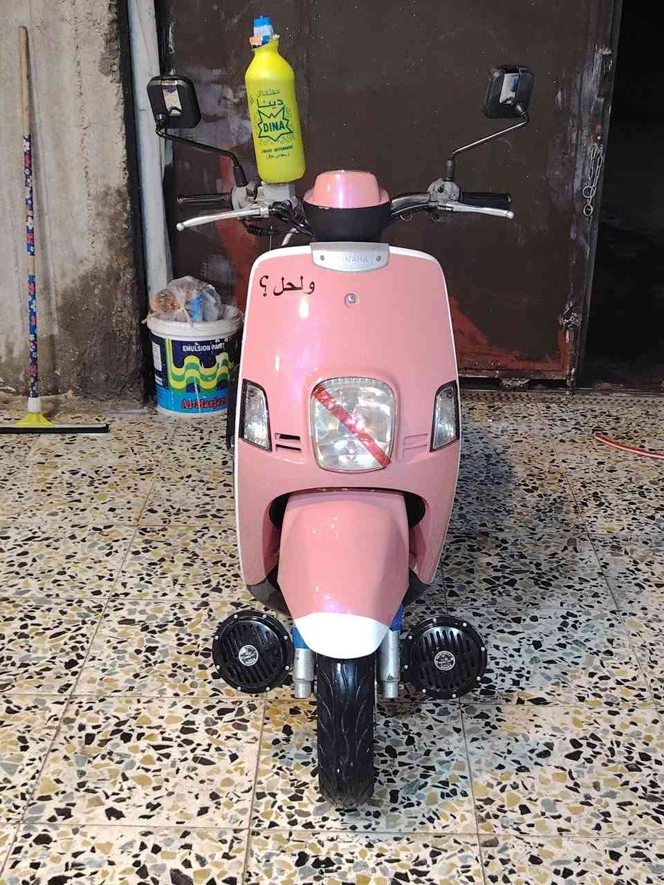 السلام عليكم بوليس للبيع طالعه معرض بشهر 10 كله بلادي برغي مامفتوح السعر واحد و 100 خاص موجود والاستفسار اكثر ***********
