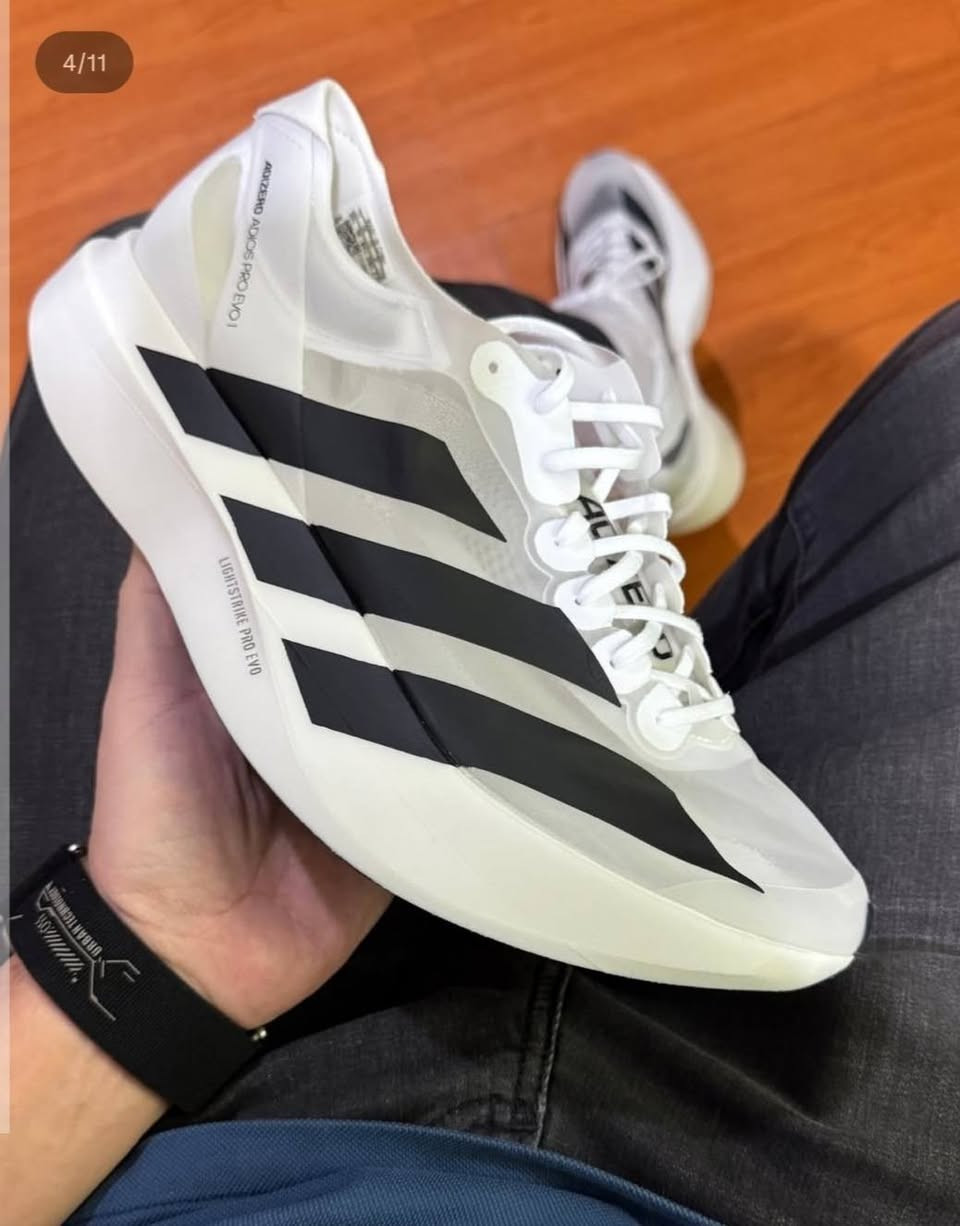 حذاء الجري أديداس أديزيرو أديوس برو إيفو 1 (Adidas Adizero Adios Pro Evo 1)،


**إذا كنت صاحب هذا الإعلان وتريد حذفه لأي سبب، رجاءا أرسل رسالة إلى الدعم الفني**
