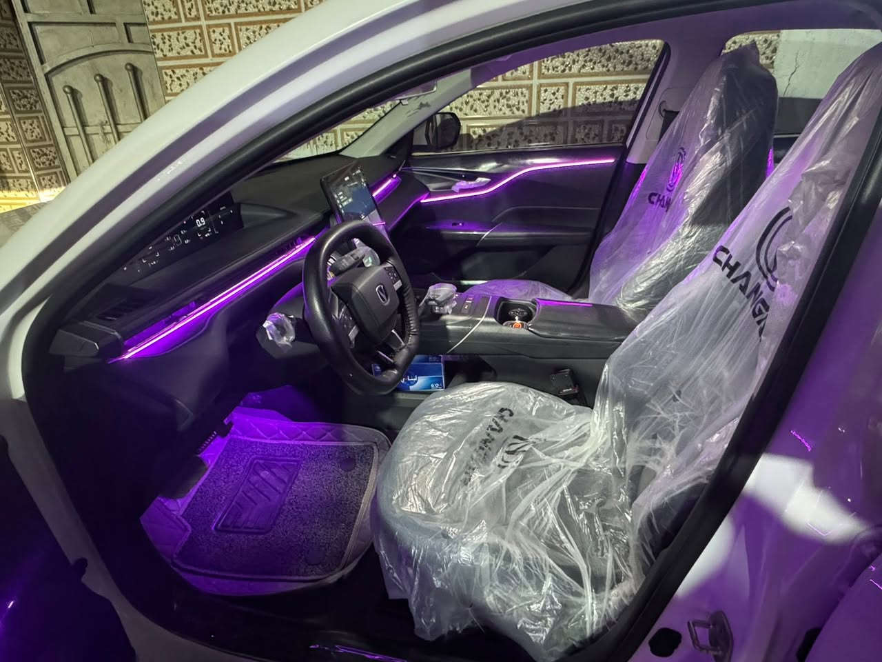 السلام عليكم سياره شانجان ٢٠٢٥ ايدو بلاس
محرك 1500 تيربو 
حساسات
فتحه قماره
مثبت سرعه
تحديد مساره
تشغيل عن بعد بعد بيه هواي مواصفات 
ماشيه ٥٠٠٠ بعده جديده جدا
السياره إني مرتبه وصارف عليه دوشمه ارضيه أناره محيطيه اصليه
جاهزه السعر 21,500 قفل بسمي رقم أربيل العنوان بغداد الأمين الثانيه ***********
