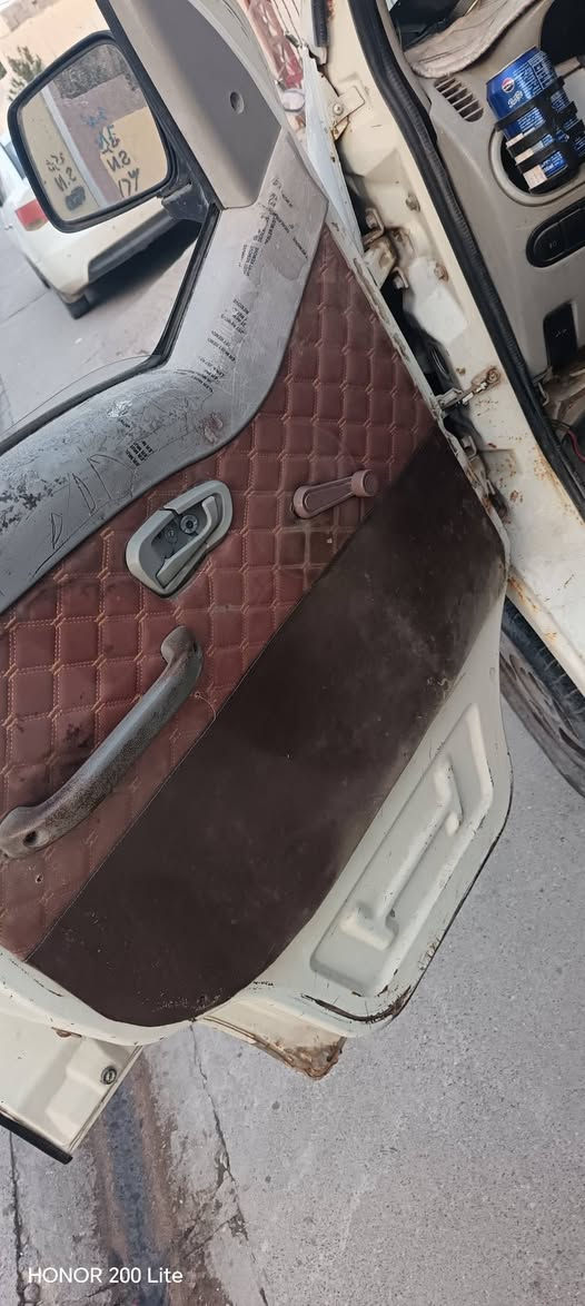 للبيع هافي مديل 2007
سنويا وا كابون كوفيا 
خياسات مابي تايات جدد باتري جدد وا يرمنيه كلا شغالا 
محرك كير بشرط سياره حلوا وا نضيفه حيل 
*********** خاص مقفول  مكان بحشيقه
