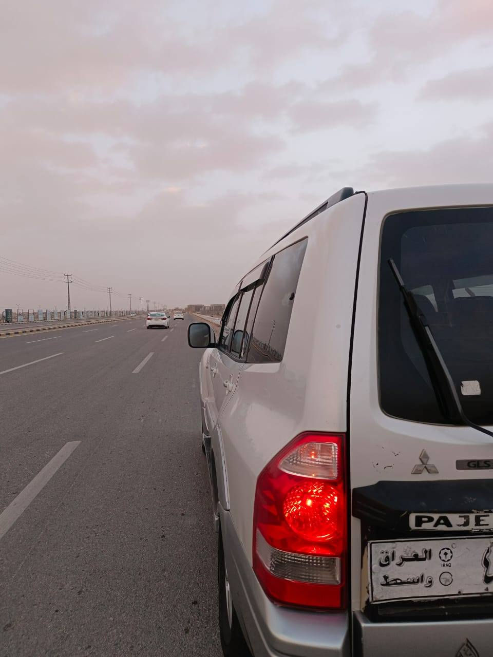 سلام عليكم باجيرو موديل 2006كفاله  تبريد شغال رقم واسط صدامي السعر 85 وبي مجال مكان  السيارة النجف الاشرف لاستفسار ***********
