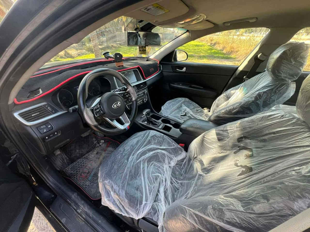 اوبتيما 2019 سياره بدون ايرباك بدون شاصي فقط كلير قطعتين قبق جنطه وبنيد ذني من امريكا وبيه كصه القمار كد شبرين صبغ حادثه من امريكا باقي سياره كله ليبل واحد محرك 2400 سياره احله من صور سعره 125 وبيه مجال وبالعافيه ع الياخذها 
مواصفات نص فول رقم بابل دولي 
***********
