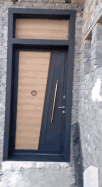 مكاني ديوانيه السدير
حي المقداد خلف مدرسه السدير 
لحداده ابواب والشبابيك التسكام وجميع انواع السقايف 
***********
