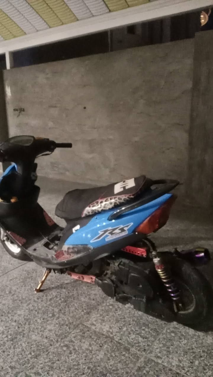 السلام عليكم دراجه ماكس  120 دراجه مفوله محرك بلادي وكاله 49 دراجه مزوده شيال وصالنصه وهواي شغلات كفرات دراجه شلعه قوه كهربائيات كلشي كامله وقيم بما يرضي الله 🤍😄


**إذا كنت صاحب هذا الإعلان وتريد حذفه لأي سبب، رجاءا أرسل رسالة إلى الدعم الفني**