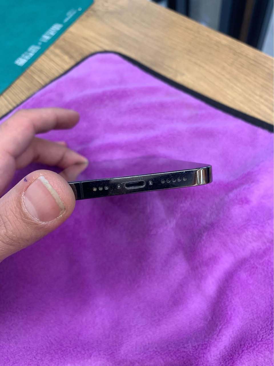 iphone 12 pro 
battery 94
256gb
هه موو گييانى به شه رته 
شوين هه ولير 
نرخ :370 هه زار أربيل, العراق


**إذا كنت صاحب هذا الإعلان وتريد حذفه لأي سبب، رجاءا أرسل رسالة إلى الدعم الفني**