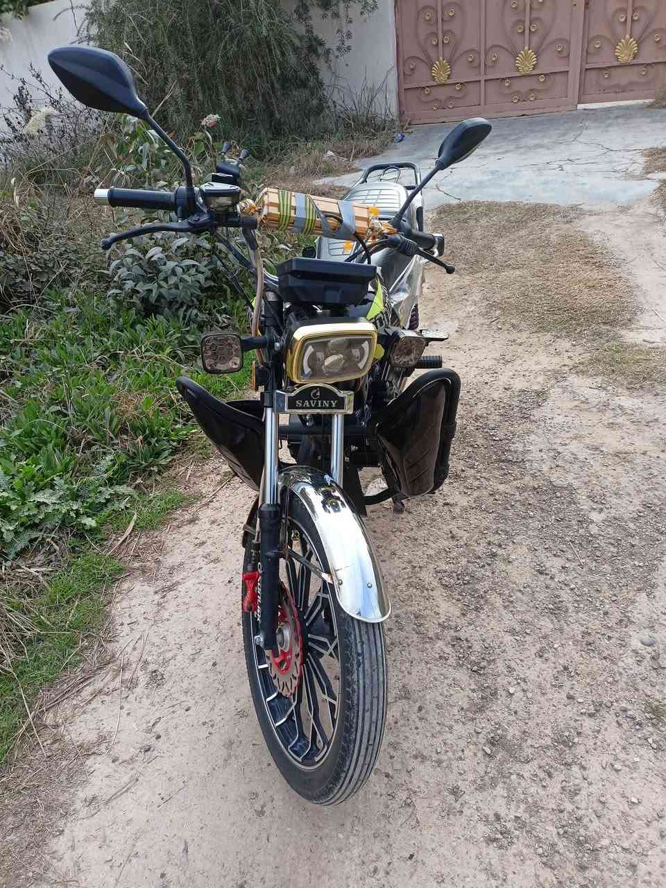 السلام عليكم دراجه سيفان موديل 24 دراجه كامله حلوه ما بيها اي نواقص وراقه كارتونيه محرك ما مفتوح دراجه حلوه  سعرها 700 مكاني ديالى تقاطع الوجيهيه متواجد عل خاص


**إذا كنت صاحب هذا الإعلان وتريد حذفه لأي سبب، رجاءا أرسل رسالة إلى الدعم الفني**