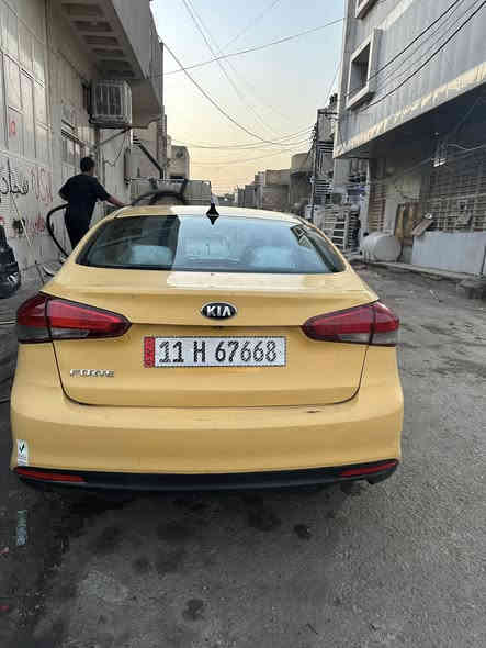 سلام عليكم فورتي 18 للبيع فقط مكينه 2000 دوش
امريكي حادثه قبق جنطه مكينه مفتوحه سياره باسمي خير من الله ترايك وين متريد جاهزه ما مشتغله تكسي عندي محل اروح واجي بيهه مامتعوبه سعرهه 115 قفل مكاني بغداد المشتل 
شراي اتصل ممتواجد علفيس ***********
