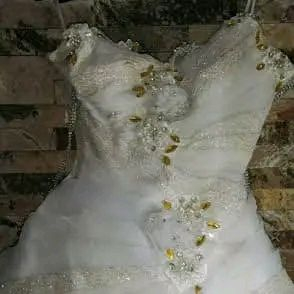 بدلات عرس للبيع مكلفة بنشر تصفية محل  الوحدة علا 5  مديل قديم يحتاج الهن شغل  هنا   المحل بلحسينية والبدلات هسة ابغداد اكثر من 30 بدلة اللحجز رقم اخوية ***********
