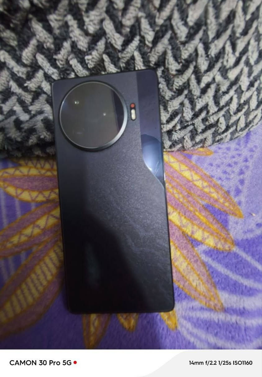 مكلف بالنشر
جهاز كامو 30 برو 5g
ذاكره 256 
الرام 12 
بطاريته 5000
جهاز نضيف
مامفتوح ولا مبدل بي شي
جهاز يخبل 
السعر 250 بي مجال حك الجيه فقط
نجف كوفه مكاني


**إذا كنت صاحب هذا الإعلان وتريد حذفه لأي سبب، رجاءا أرسل رسالة إلى الدعم الفني**