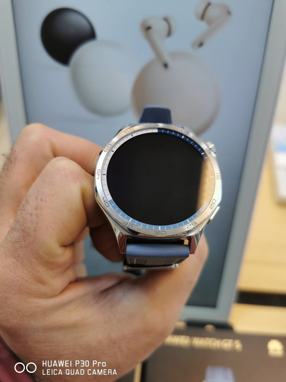 ساعات هواوي مستخدم نظافة 100 بلمية
GT 5 pro تيتانيوم
GT5 pro نسخة الربر
GT5 brown
GT 5 blue
GT5 41 MM blue
GT 4  brown
Fit3 3
توجد خدمة توصيل لكافة المحافظات للإستفسار مراسلة البيج هواوي سنترنجف/Huawei Center NAJAF  أو على الرقم وات ساب *********** أو  زورونا في موقعنا النجف شارع الغدير فرات من جهة حي الغدير مقابل شركة الريان للصرافة
