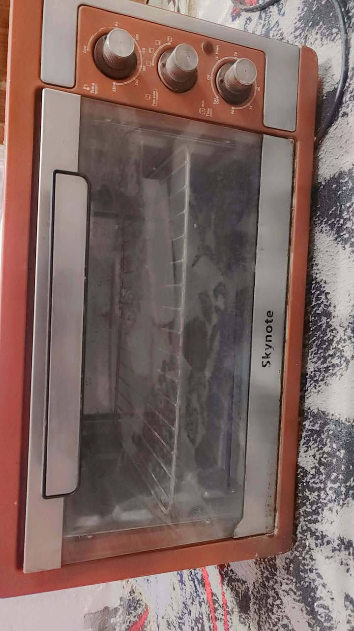 مروحه سقفيه 15
صوبه كهرباىيه حجم كبير ب18
اوفن نضيف 20
لابتوب نوعdeel الحجم الكبير 
هارد، 320گيگا
رام4گيگا
يشتغل فقط علكهرباء 
ب90
جهاز vivo Y53s
ذاكره 128 
رام 8+3 
بطاريه عاليه 5000 ملي 
كامره 108 ميجا بكسل 
جهاز نضيف كلش مابي خلل
 ب
90


**إذا كنت صاحب هذا الإعلان وتريد حذفه لأي سبب، رجاءا أرسل رسالة إلى الدعم الفني**