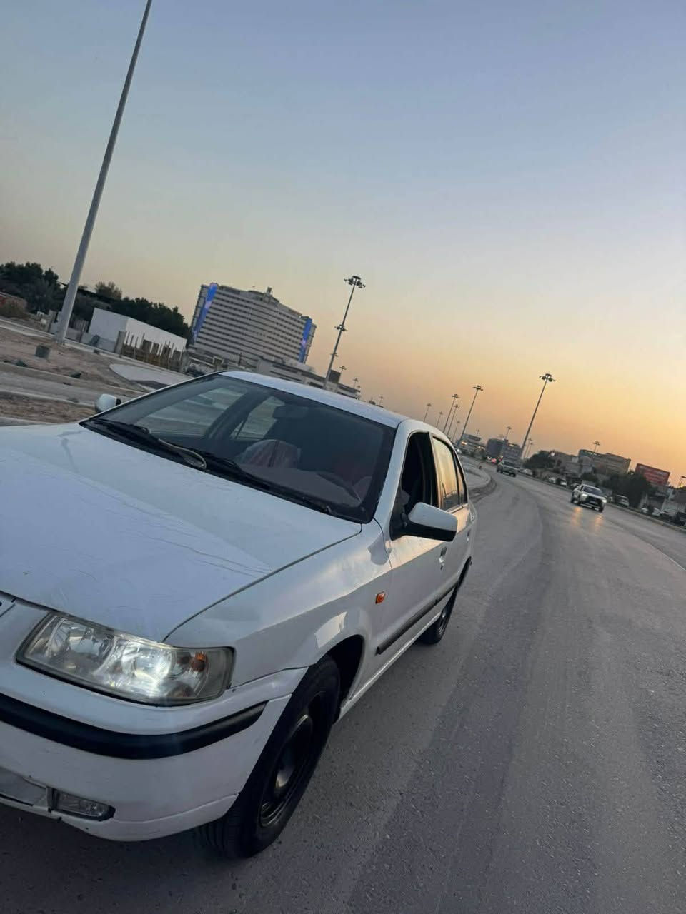 السياره جديده ونظيفه وتعمير جديد السعر 45والستفسار ***********
العنوان البصره الزبير
