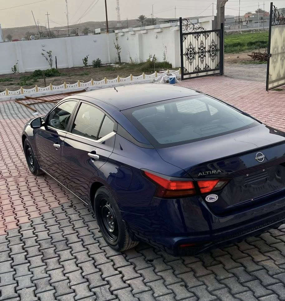 السلام عليكم 
للبيع او مراوس 
 نيسان التيما 2024s
رقم شهداء 
ماشيه 27
السعر 138بيها مجال
***********
