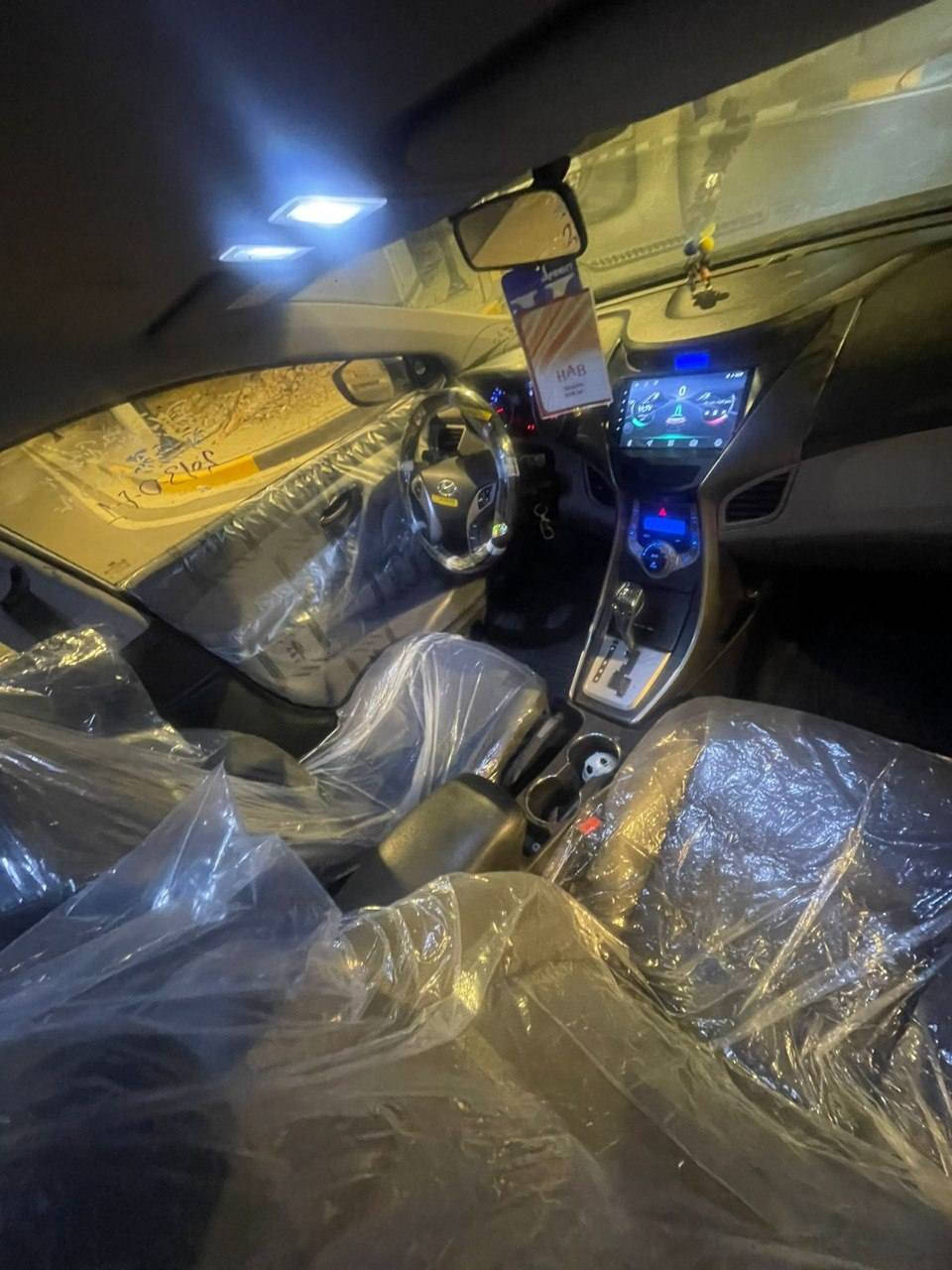 السلام عليكم
#الالنتر2013اصل_بانزين
ادوات ادوات 
كصة جنطه 
محرك حداديه 
تبريد ثلج
تخم تايرات
كير محرك مكفول
تحكم ستيرن 
السياره جاهزه مال جناي مابيه نقص برغي 
متومه شرط الحاسبه 
#السعر_54_ورقه_وبيه_مجال
للاتصال// ***********
