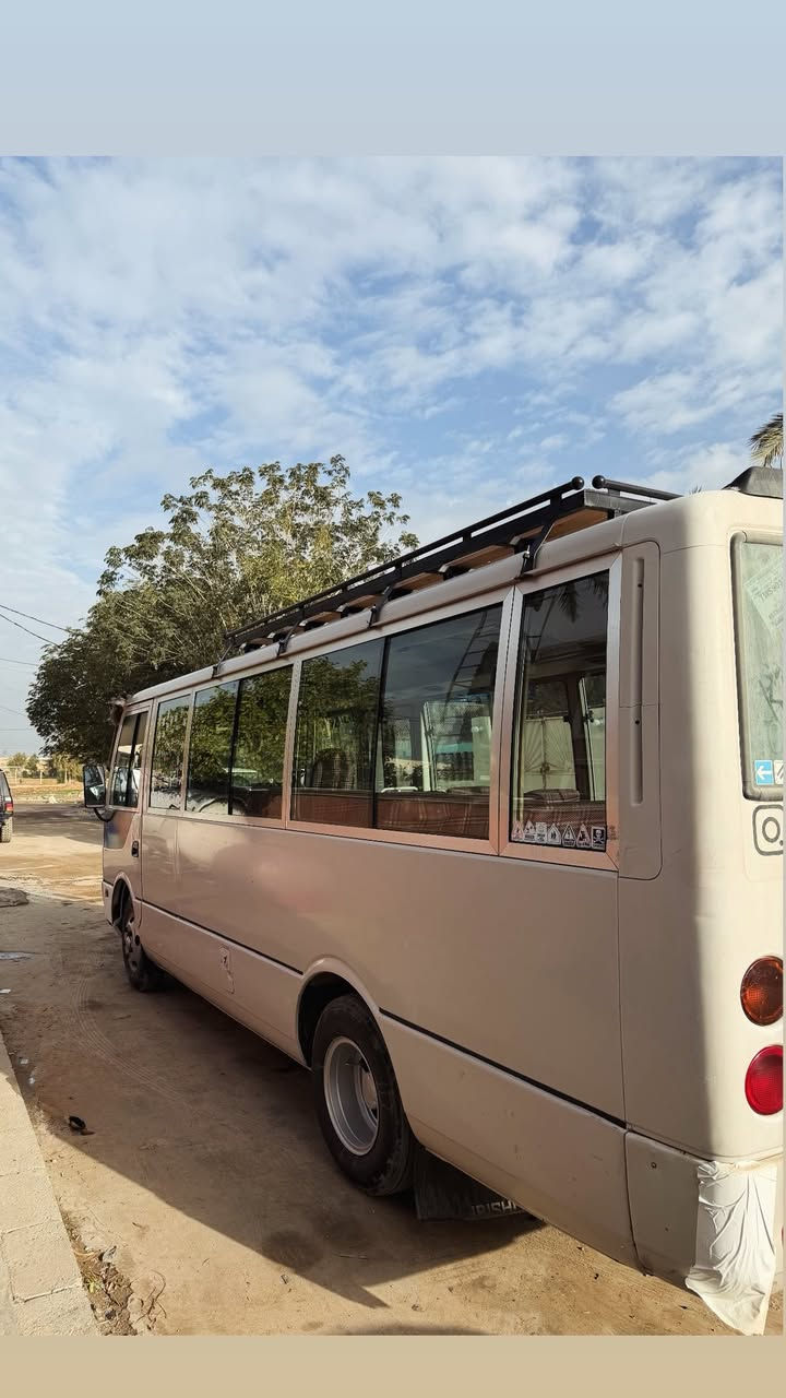 روزا ٢٠٠٦ كااز للبيع مابيه كل عيب كلشي بي شغال بيهه صبغ بس البجم و مابي دواخل تبريد تدفئة شغالات مكينة كنتر بلادي 
سعر ١٣٥ ورقة سنوية ٢٠٢٧ مصفرة هيئة و خط 

روزا ٢٠٠٦ بو فروشتن بي عةيبة هةمو شتيكي ئيش ئةكات سبوخي تةنيا پيشةوةيتي بي ناو گرتن 
نرخي ١٣٥ گلا
***********
