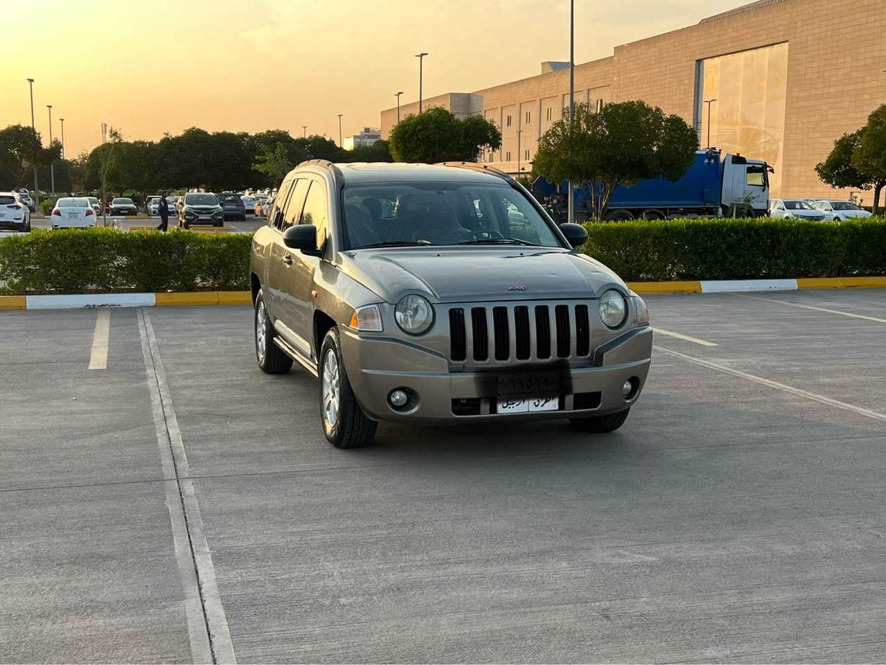 السلام عليكم
السعر فقط 69 📍ومجال
للبيع او مراوسه برقم شمالي جيب كومباس موديل 2007 محرك 4 سلندر حجم المحرك 2400 السياره فول فول مواصفات 1/1 السياره گير محرك طخم تايرات كله شرط كهربائيات كلها شرط السياره بيها 3 قطع صبغ بدون دواخل وبدون ضربه سياره جاهزه وحلوه تحويل تريد او وكاله حاظر وغرامات شرط السعر 69 ورقه ومجال وعليها 300$ دولار غرامه ينزل من السعر مكان السياره اربيل للتواصل الاتصال
***********- بي واتساب
***********- بي واتساب
*********** أربيل, العراق
