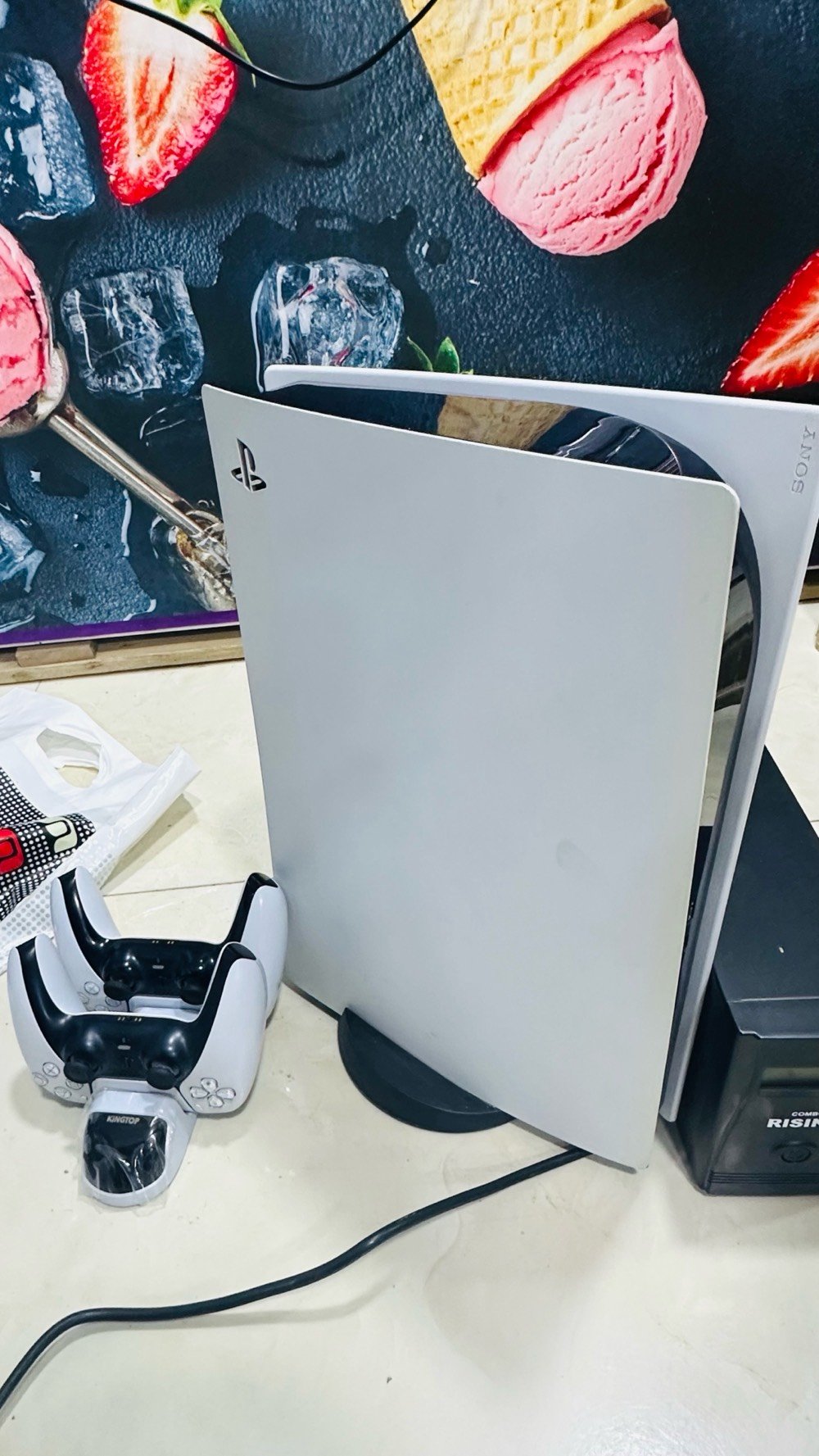 السلام عليكم ps5 للبيع

بلي 5 فات للبيع مستعمل قليل 

مع يدات عدد 2 

مع قاعده شاحنه يدات 

مع يوبس بطاريات ليثيوم يطول 20 دقيقه 

السعر 700 

إذا تريد فقط البلي 600 

مكاني بغداد المحموديه 

***********

***********