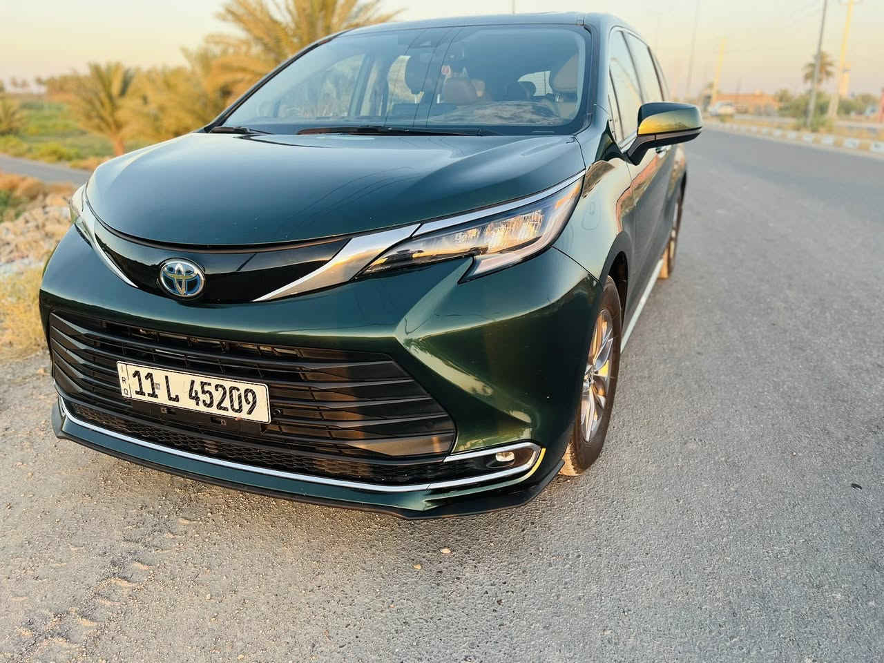 للبيع او مراوس بكورلا اوكامري تيوتا سينا 2023
فول مواصفات XLe السياره مكينه وكير ودواخل  وايرباك بحالت الوكاله ممبدل بيهن ولا برغي 
محرك 2500 هايبرد 
لون مميز  داخل بطانه 3الوان 
شاشتين تحكم عرض وشاشة اعطال 
بردات جام ابواب كرسي اضافي 8راكب 
تدفئة كشنات  ًوكشنات كهربائيه تحكم بجميع الوضعيات  نضام سماعات 🔊 jpLمزود بدمام  
فتحة تنته كل الابواب مع الصندوق كهربائيه شفط منافذ شحن امامي وخلفي تايب سي وآي فون بالاضافه الى شاحن لاسلكي بدشبول  نضام حساس فتح ابواب بالرجل
وبقية المواصفات معروفه  
السياره مال بيت باسمنه ومداخله لا كراج ولا معرض 
السعر285 وبي مجال للشراي راسلني ادزلك رقم الشاصي او اتصل ***********
