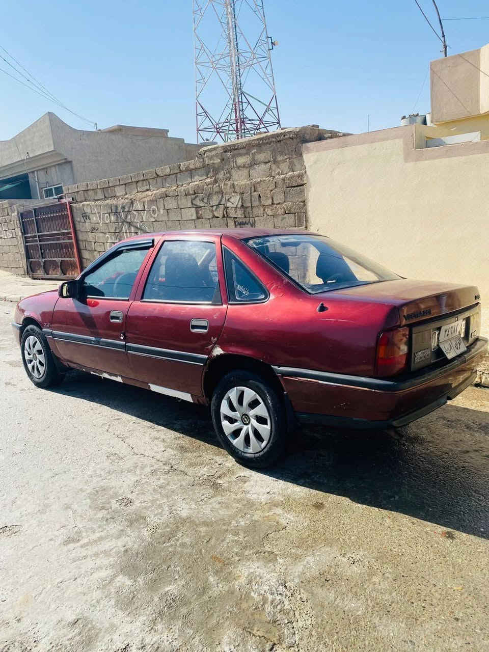 السلام عليكم 
للبيع للبيع 
اوبل فكترا 20 گير ومحرك شرط  اصل تبريد بس مايشتغل صدر جديد تايرات جدد
دوشمتها حلوه ونضيفه كهربائياتها كلها شغاله لايت زنون
سيارة جاهزه بشرط لاتنقيص ولاتبخير. شغل واطلع.
شرط التحويل
خاص مفتوح
*********** واتساب 
***********
سعرها ٣٣ ورقه عليها غرامه ورقتين ونص گول 3 ورقات ينزل من سعرها قفلها 30
