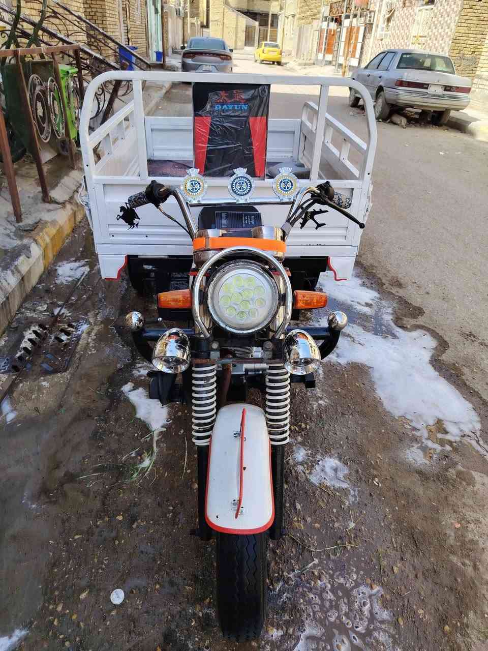 سلام عليكم ستوته للبيع موديل 15 اوراق كامله بدي 14 ستوته توه معمره جاهزه من كلشي نكره سلف برغي ما مفتوح بيهه *********** هاذه رقمي مكاني ناصريه مركز قرب گراج بغداد
