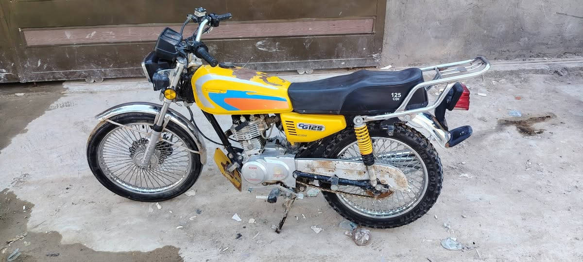 للبيع تايكر مديل 2021 اوراق اصولي الدراجه كايمه كايمه


**إذا كنت صاحب هذا الإعلان وتريد حذفه لأي سبب، رجاءا أرسل رسالة إلى الدعم الفني**