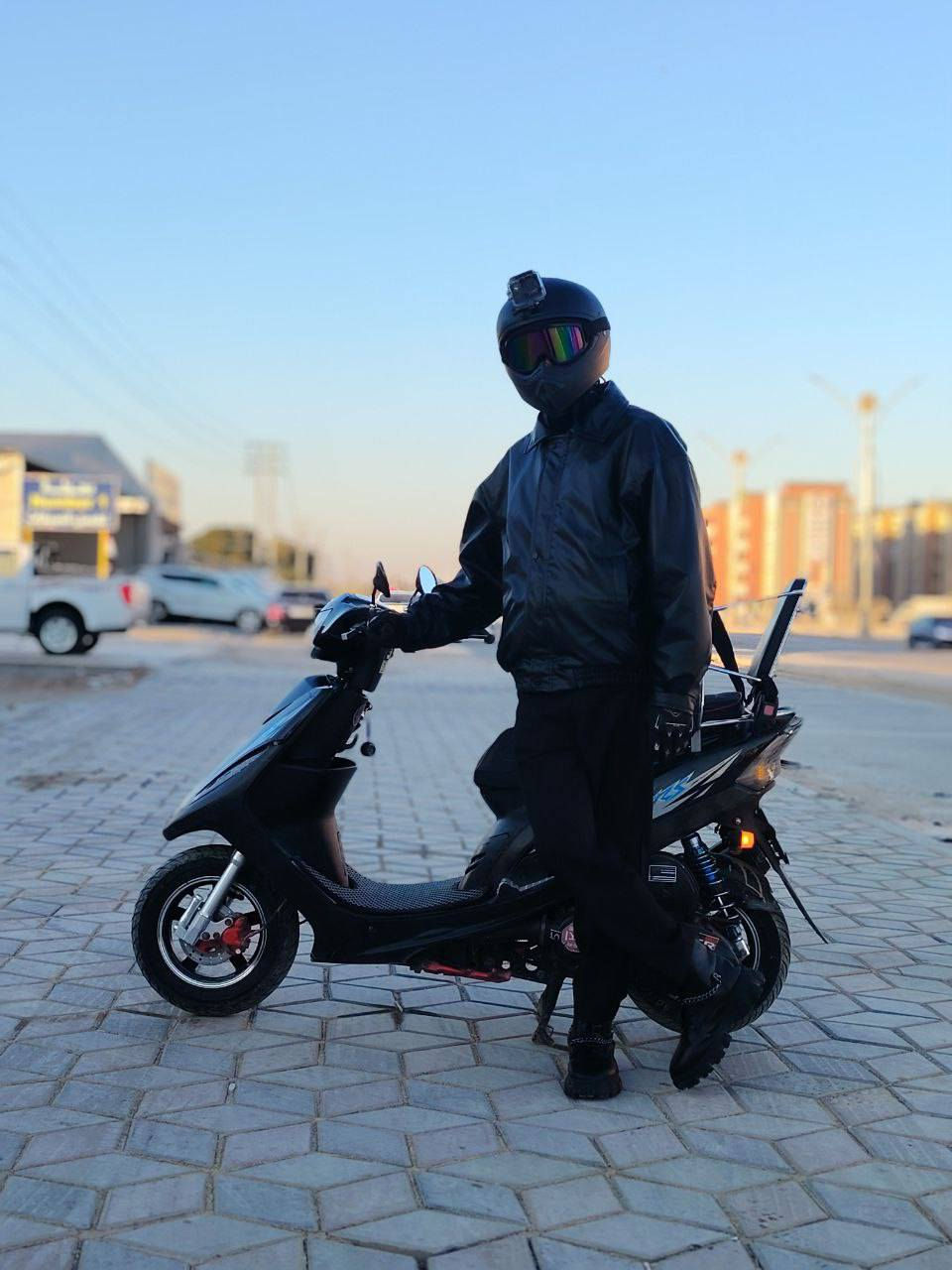 سلام عليكم شباب عندي هاي دراجه قبل سبوعين شتريته من وكيل رمبه جديده كامله مكمله من كلشي بس شغل وطلع كبل مشتريه (مليون و 200) اريد اراوسها بدرون احترافي العنده للايقصر مكاني ديوانية


**إذا كنت صاحب هذا الإعلان وتريد حذفه لأي سبب، رجاءا أرسل رسالة إلى الدعم الفني**