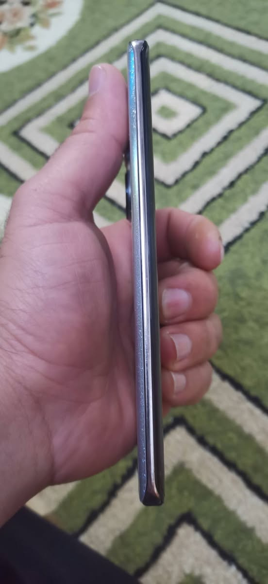 هونر 50 شرط  الذاكره 256 شاشه مقوصه السعر 200 مكاني الموصل اليسر ***********
