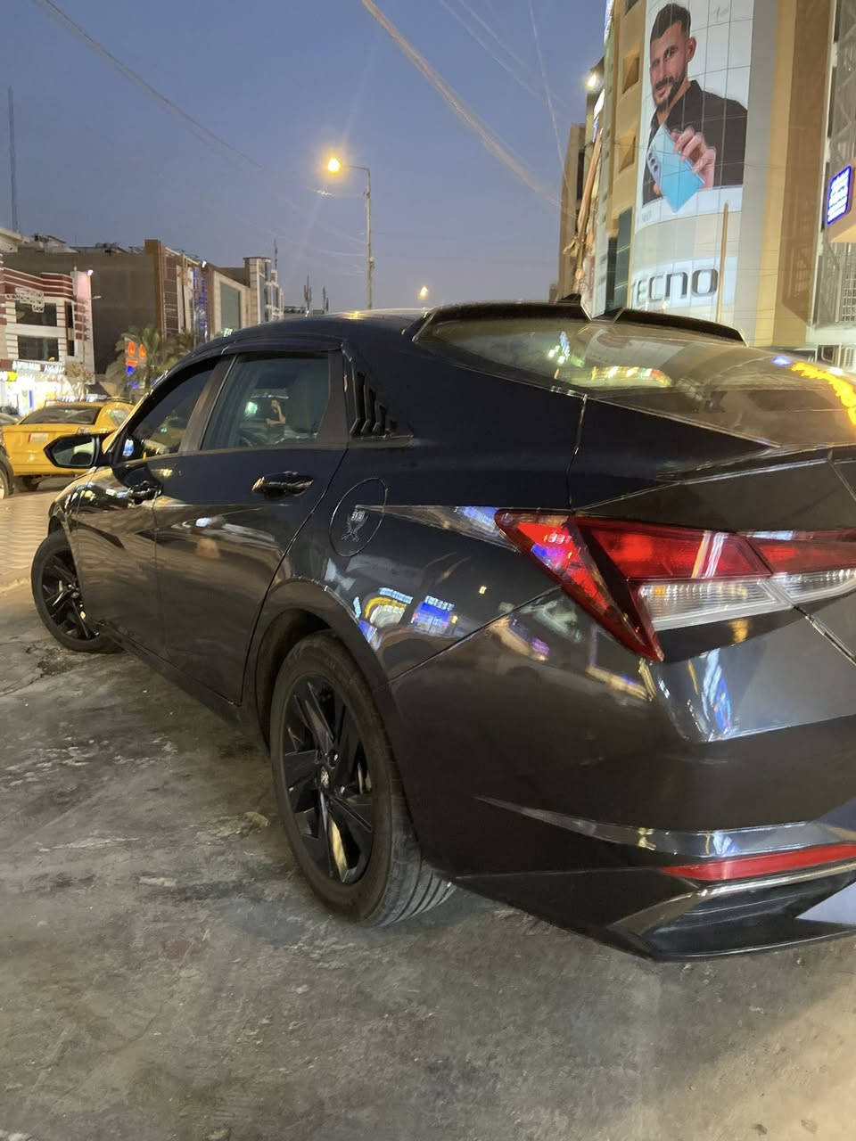 🔹هونداي النترا  2022
🔹باسمي السياره +%💯
🔹السياره جديده جداا جداا واحلى من الصور 
🔹ضررها بسيط (    )
🔺ملاحضه ؛ ليبل واحد السياره    
🔹 بــدون ايربااااك السياره 🔹
🔹مواصفات السياره  👌👇 
🔹بصمه تشغيل - وبصمه ابواب 
🔹تشغيل عــن بعــد 
🔹شاشه حجم كبير  + كامره دواره 
🔹رادار امامي اوتو بريك 
🔹رادار جانبيه + حساسات خلفيه 
🔹نضام تحديد مسار للسياقه الالكترونيه
🔹اضاءه ترحيب 
🔹تحكم استيرن كل الجهات 
🔹بلوتوث + اواكس + واي فاي   
🔹مانع انزلاق + كروز سرعة 
🔹محرك 2000 DOCH 
🔹سبير الشركه كتلوكات الشركه 
السياره جديده جدا جدا اي نقص مابيها 
------------------------------------------
السعر     139 وبيها مجال للطيبين.           (139)
رقمي للستفسار
العنوان... بغداد الجديده

***********
